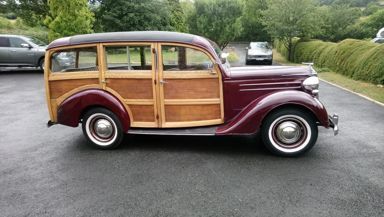1950 Ford Country Squire - Image 10 of 11