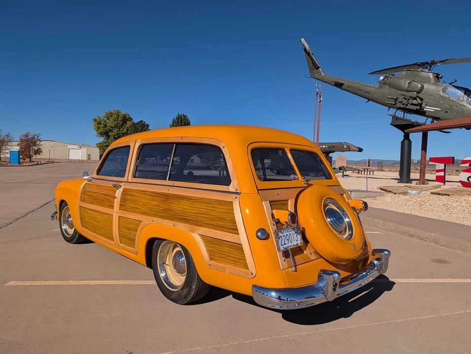 1950 Ford Country Squire - Image 4 of 20