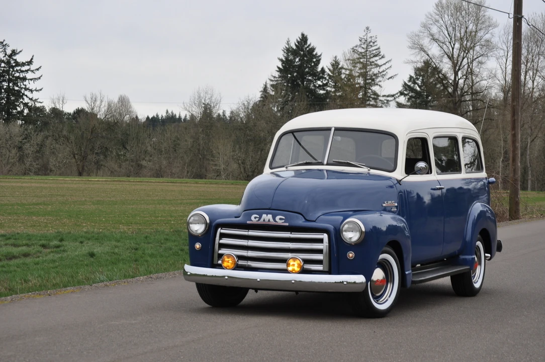 1950 GMC Carryall Suburban 3rd Gen - Image 13 of 31