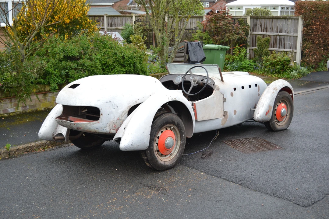 1950 Healey - Image 2 of 6