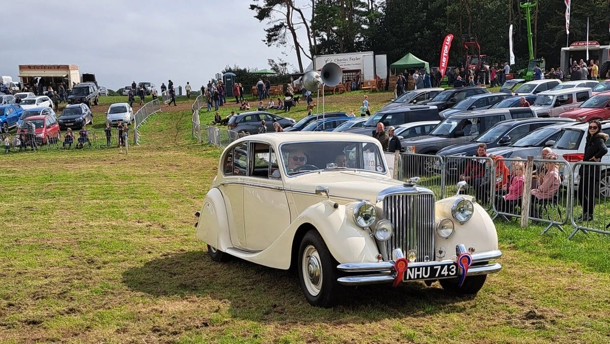 1950 Jaguar Mark V - Image 3 of 30