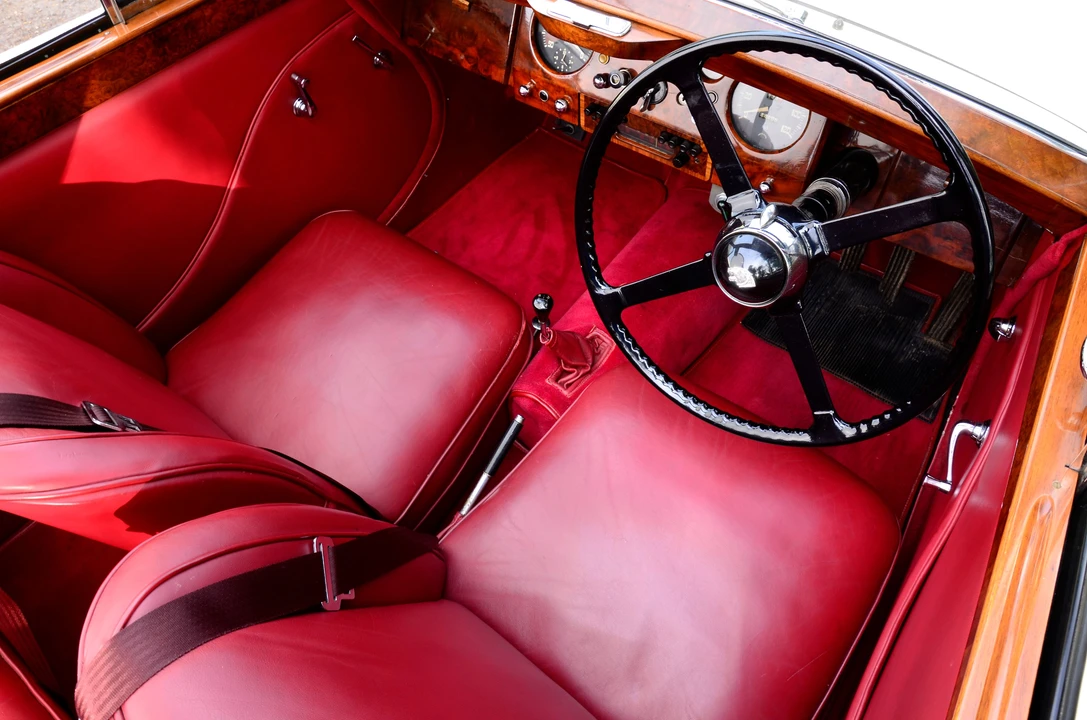 1950 Jaguar Mark V - Image 13 of 25