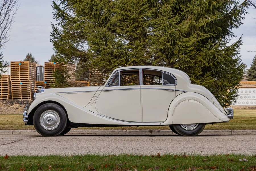 1950 Jaguar Mark V - Image 2 of 31