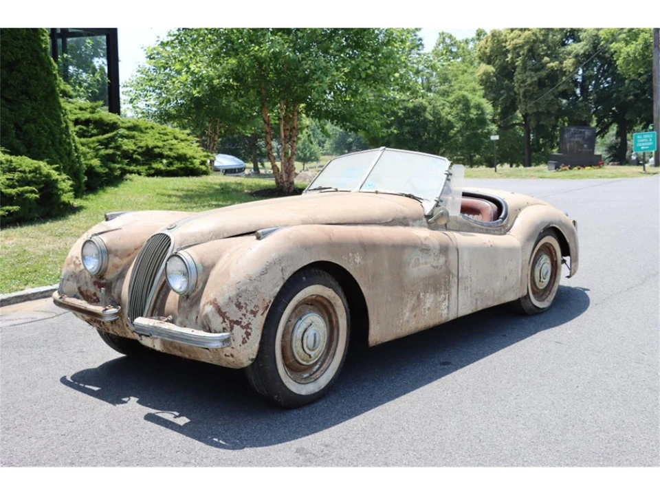 1950 Jaguar XK120 - Image 2 of 8