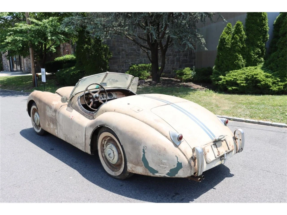 1950 Jaguar XK120 - Image 6 of 8