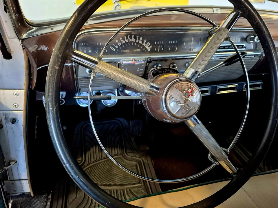 1950 Lincoln Cosmopolitan - Image 12 of 21