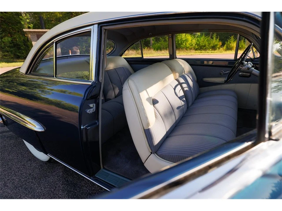 1950 Lincoln Cosmopolitan - Image 13 of 31