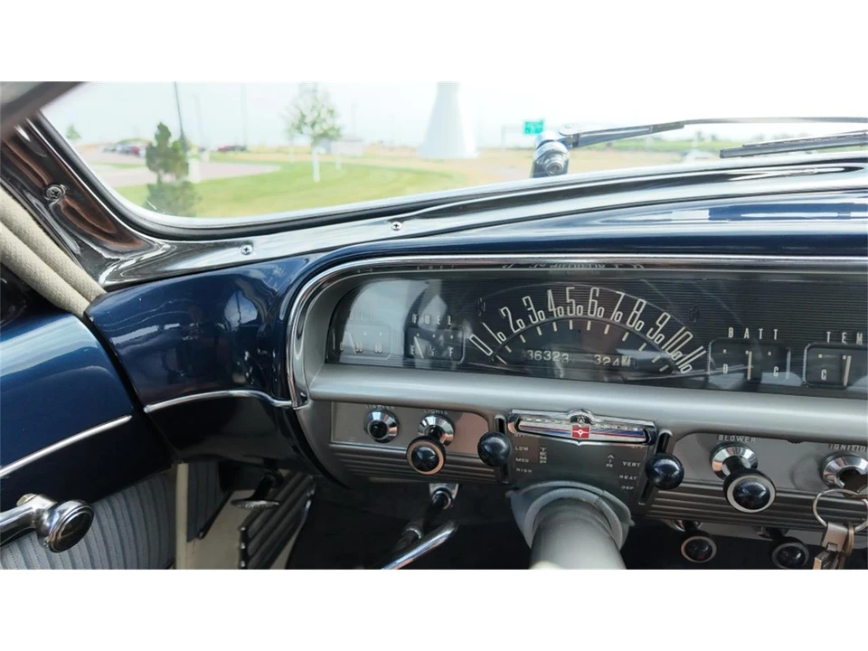 1950 Lincoln Cosmopolitan - Image 26 of 31
