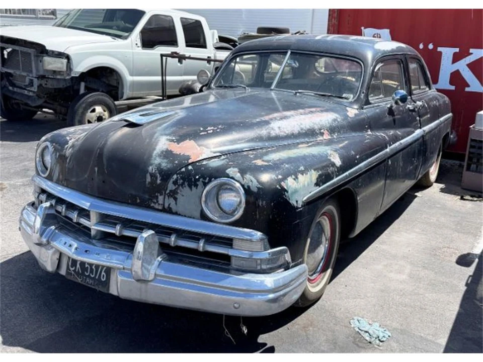 1950 Lincoln Cosmopolitan - Image 3 of 11