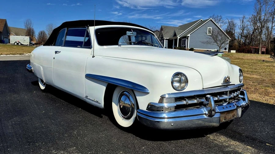 1950 Lincoln Cosmopolitan - Image 15 of 31