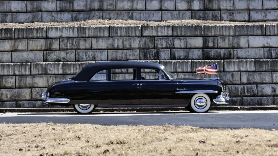 1950 Lincoln Cosmopolitan - Image 3 of 12