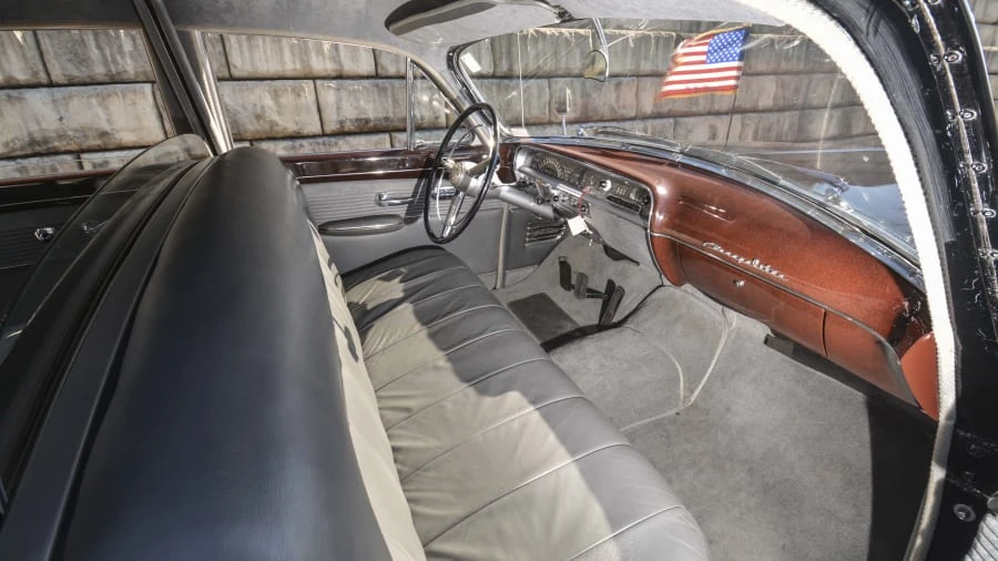 1950 Lincoln Cosmopolitan - Image 4 of 12