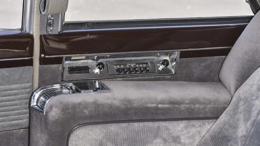 1950 Lincoln Cosmopolitan - Image 7 of 12