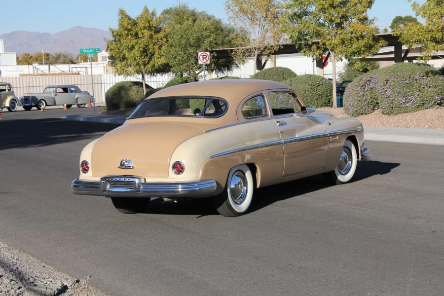 1950 Lincoln Cosmopolitan - Image 3 of 12