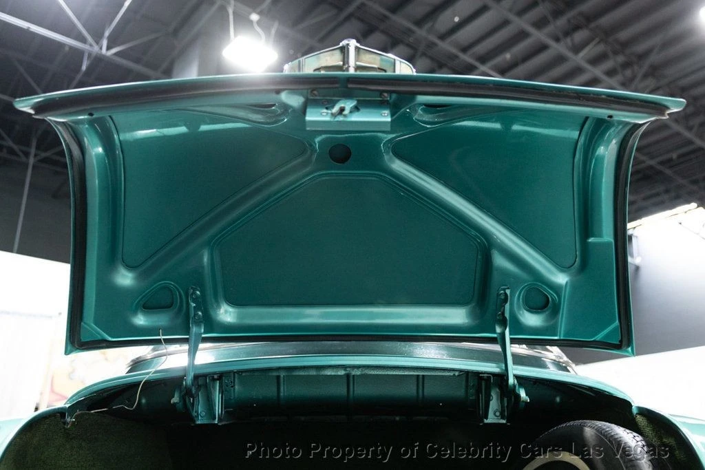 1950 Lincoln Cosmopolitan - Image 5 of 12