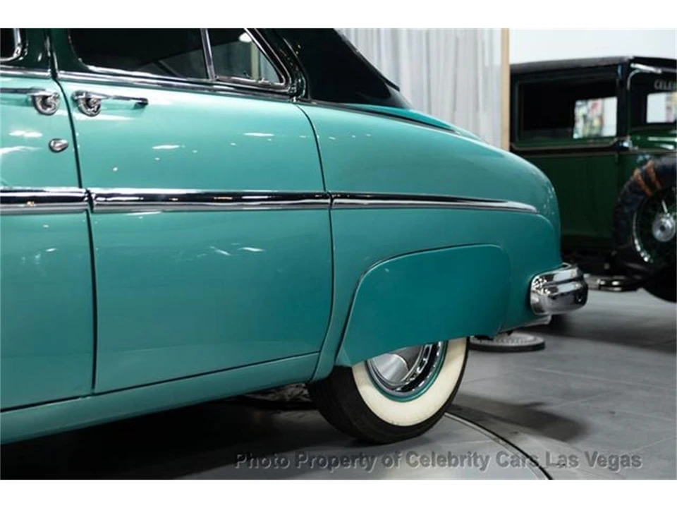 1950 Lincoln Cosmopolitan - Image 27 of 31