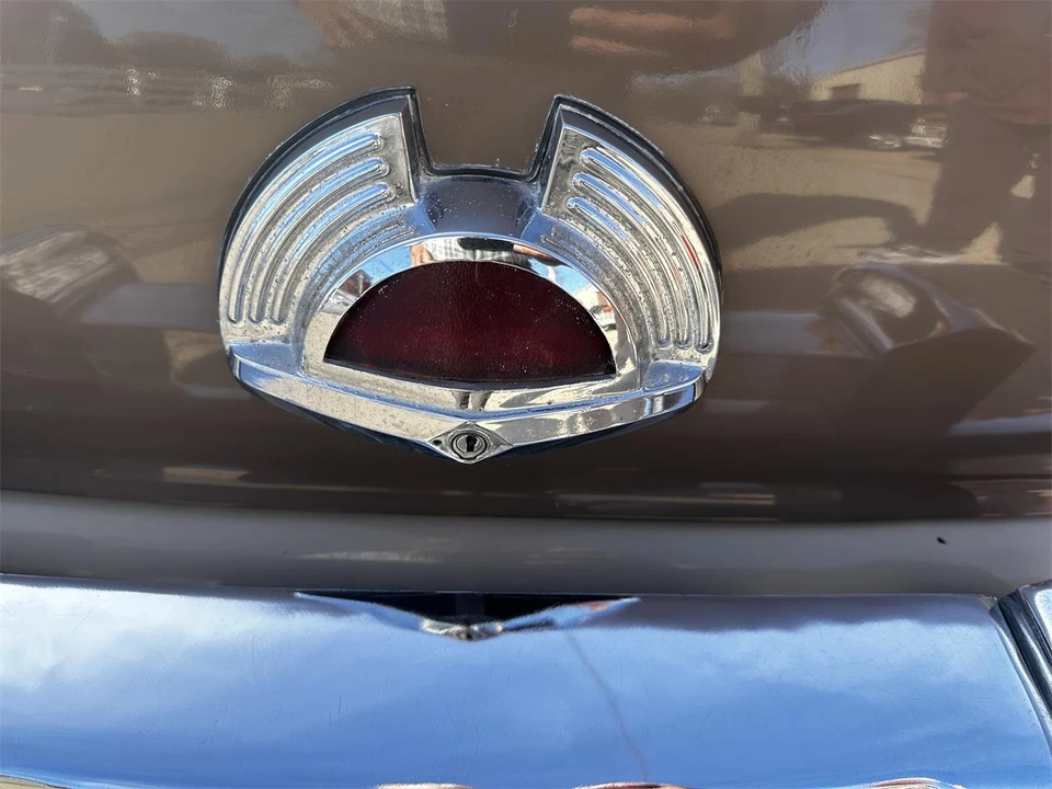 1950 Mercury Eight - Image 9 of 18