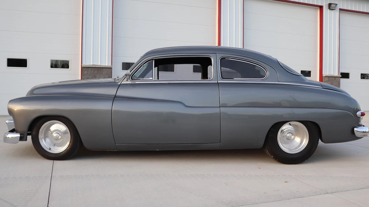 1950 Mercury Eight - Image 6 of 9