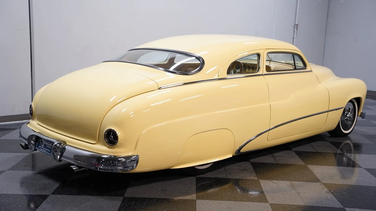1950 Mercury Eight - Image 11 of 12