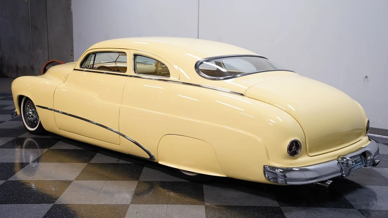 1950 Mercury Eight - Image 7 of 12