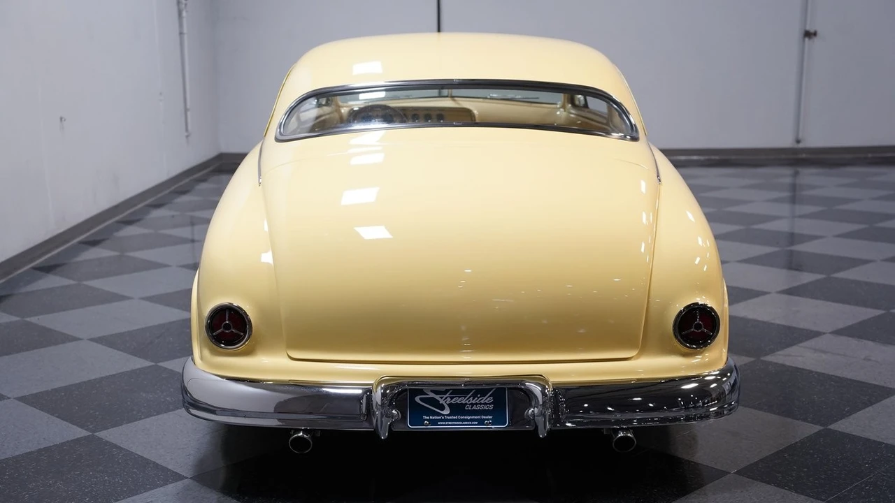 1950 Mercury Eight - Image 9 of 12