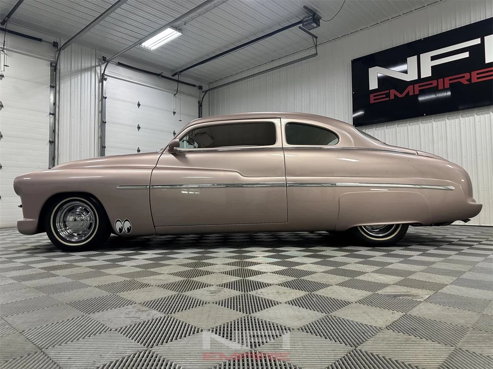1950 Mercury Eight - Image 11 of 31