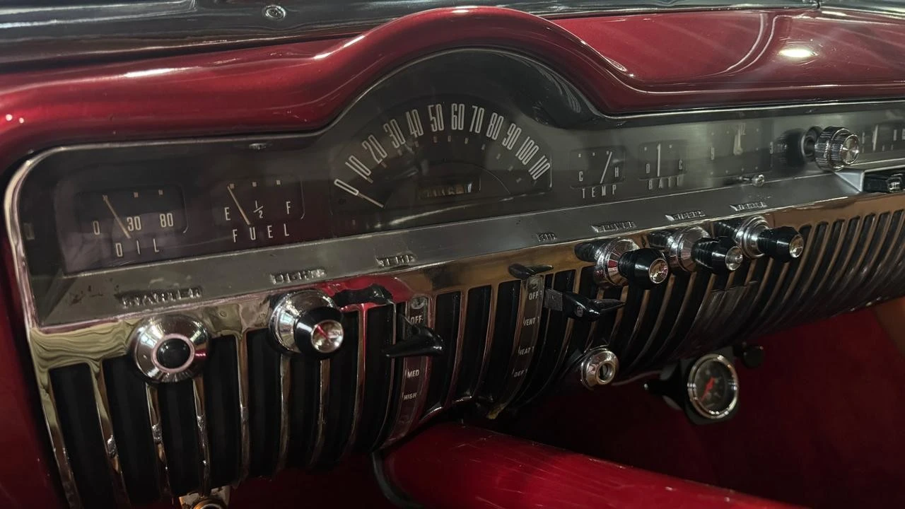 1950 Mercury Eight - Image 10 of 31