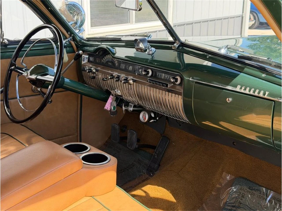 1950 Mercury Eight - Image 12 of 31