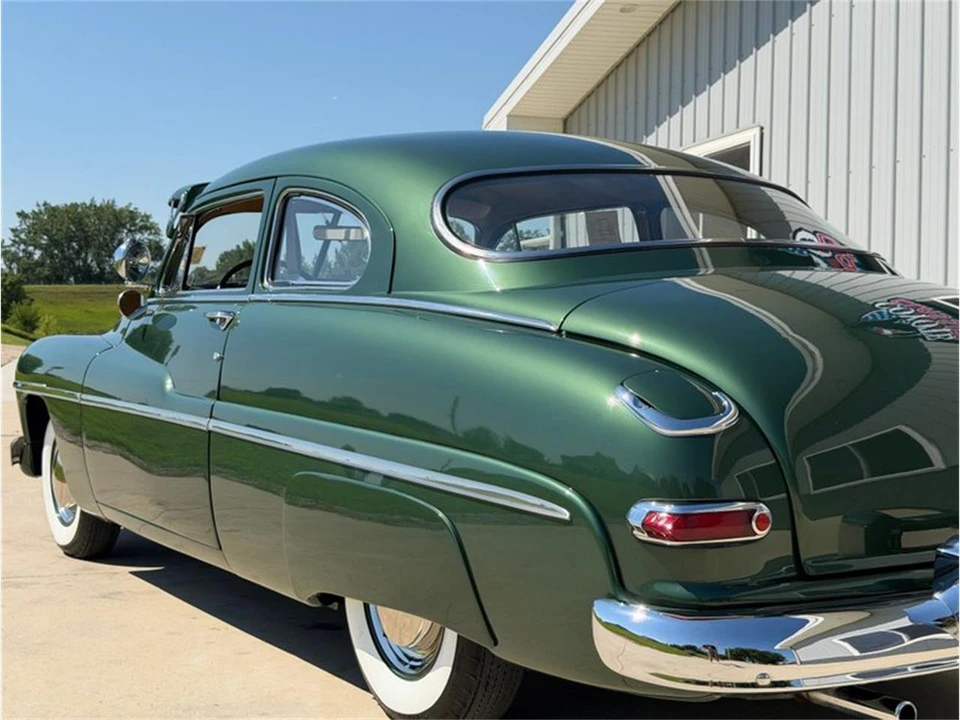 1950 Mercury Eight - Image 4 of 31