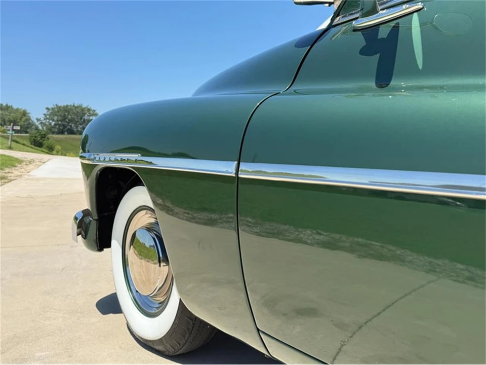 1950 Mercury Eight - Image 10 of 31