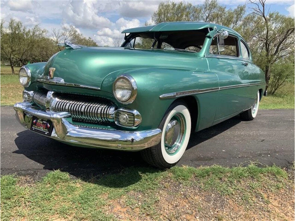 1950 Mercury Eight - Image 13 of 31