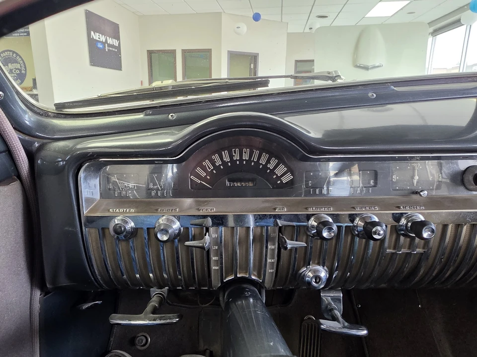 1950 Mercury Eight - Image 23 of 31