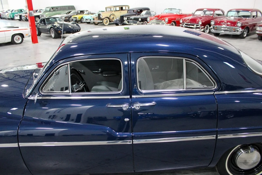 1950 Mercury Eight - Image 10 of 12