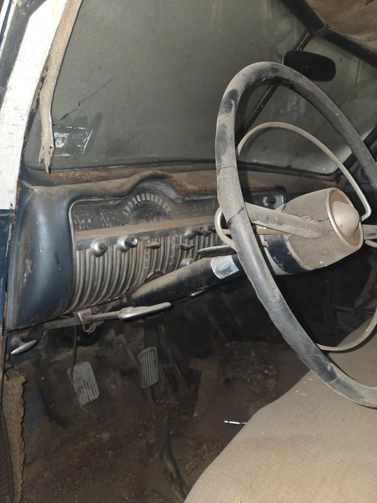 1950 Mercury Eight - Image 9 of 10