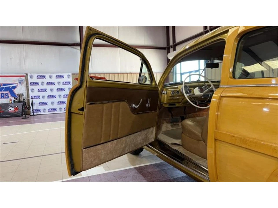 1950 Mercury Eight - Image 25 of 31
