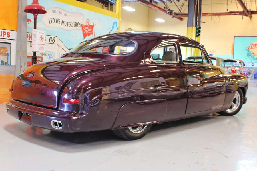 1950 Mercury Eight - Image 9 of 10