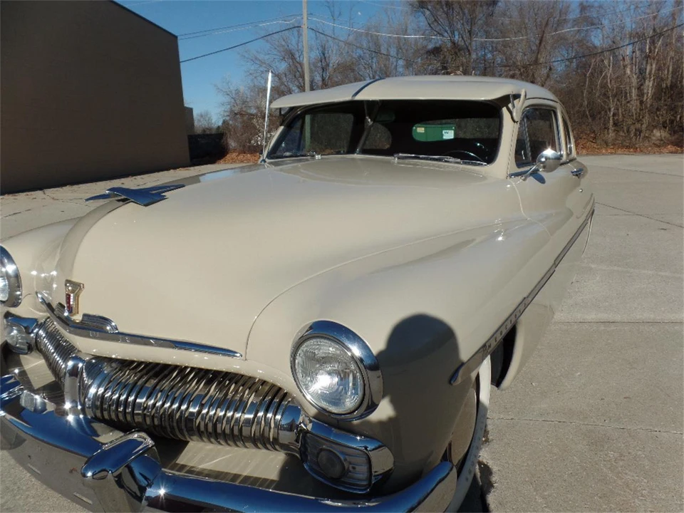 1950 Mercury Monterey - Image 6 of 31