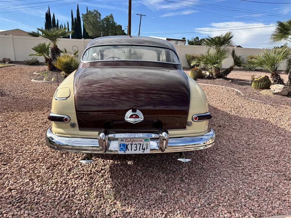 1950 Mercury Eight - Image 10 of 17