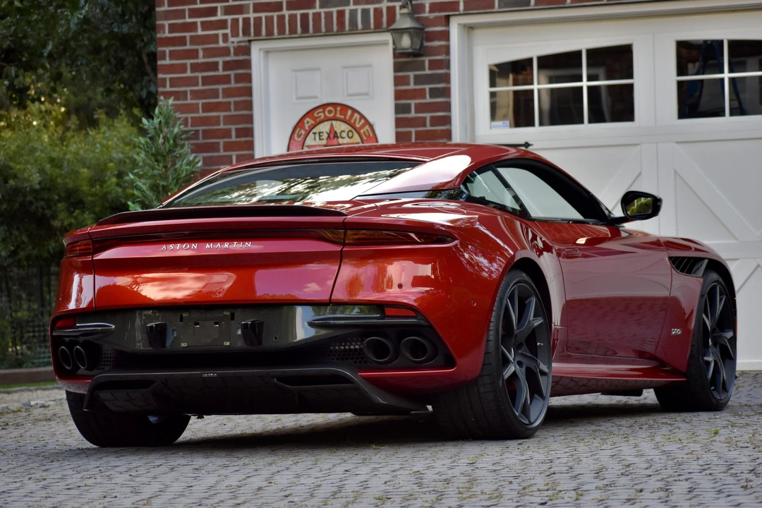 2019 Aston Martin DBS Superleggera - Image 31 of 31