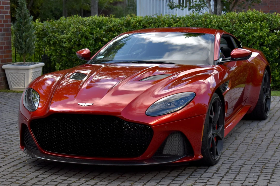 2019 Aston Martin DBS Superleggera - Image 3 of 31