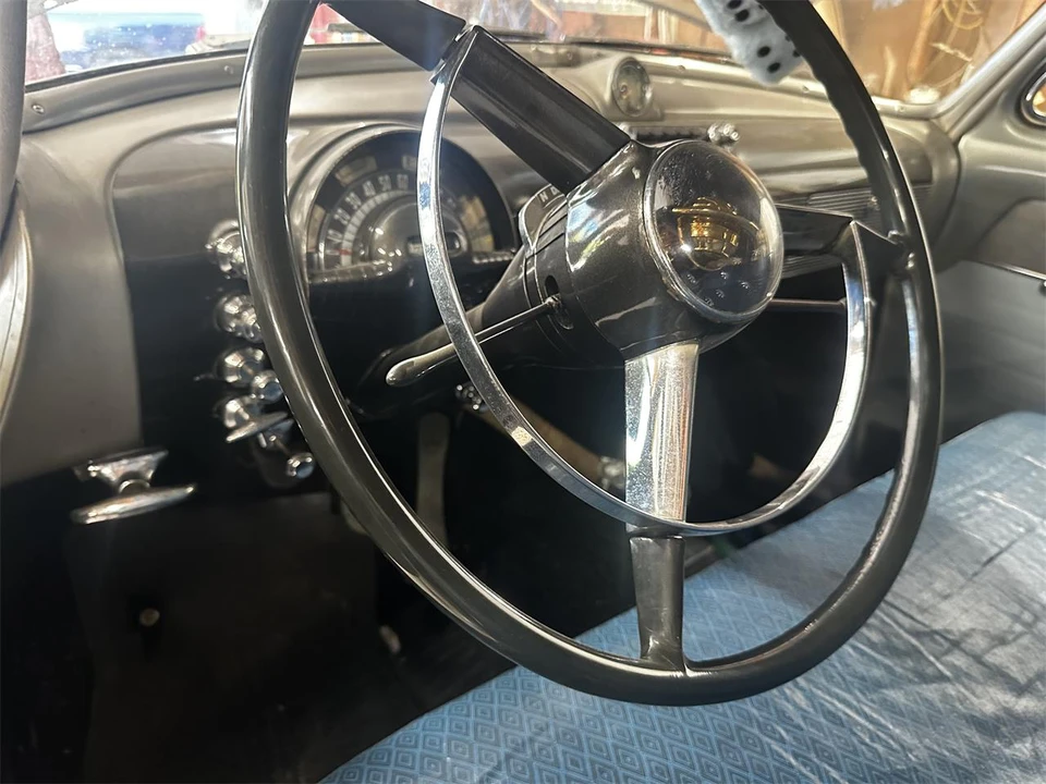 1950 Oldsmobile 88 - Image 13 of 31
