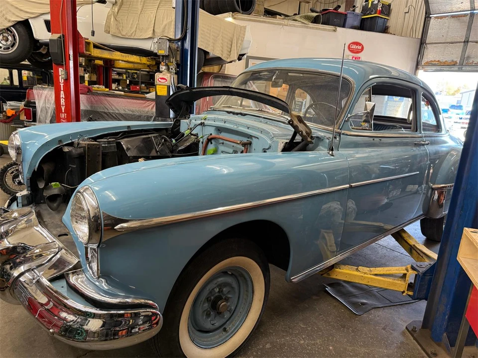 1950 Oldsmobile 88 - Image 15 of 31