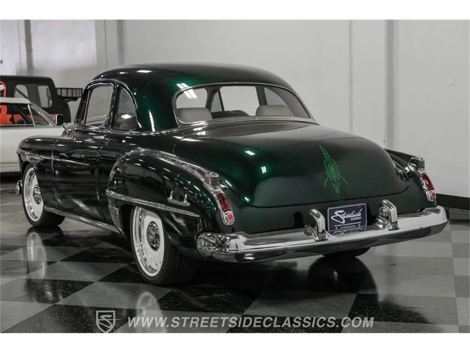 1950 Oldsmobile 88 - Image 9 of 31