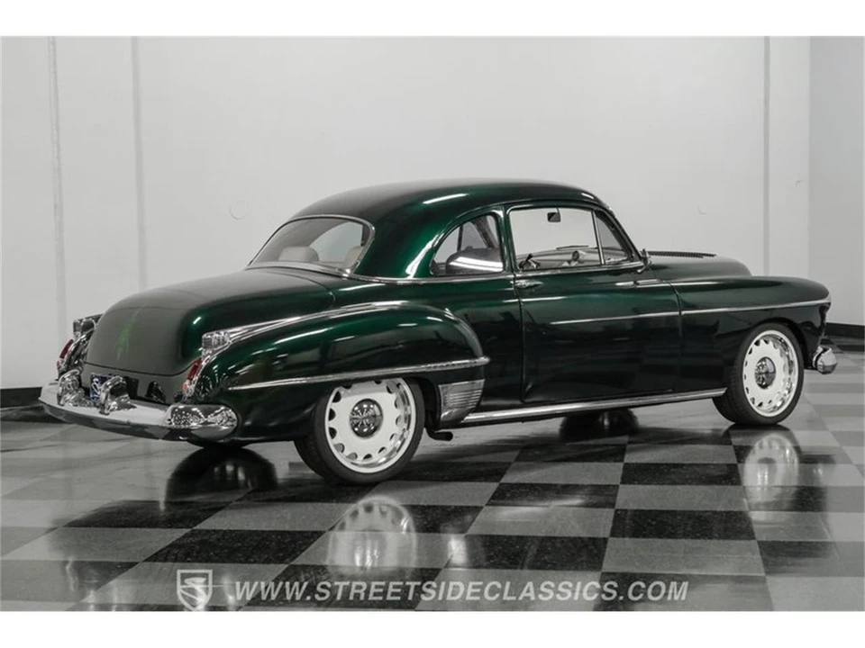 1950 Oldsmobile 88 - Image 12 of 31