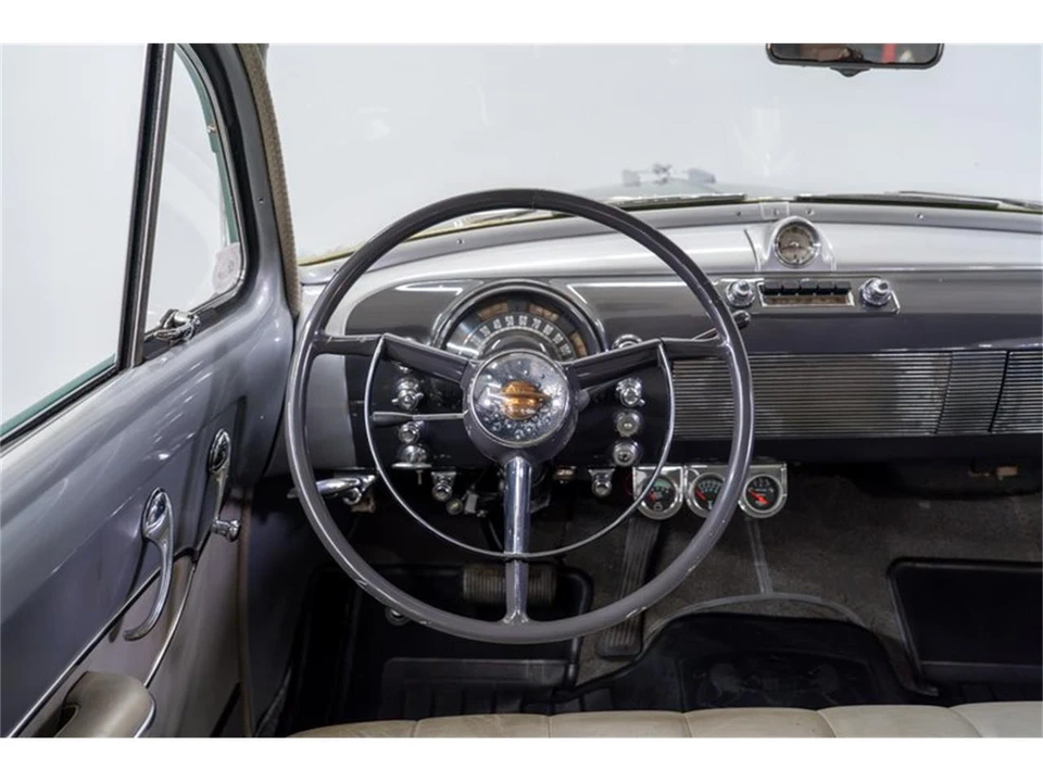 1950 Oldsmobile 88 - Image 11 of 31