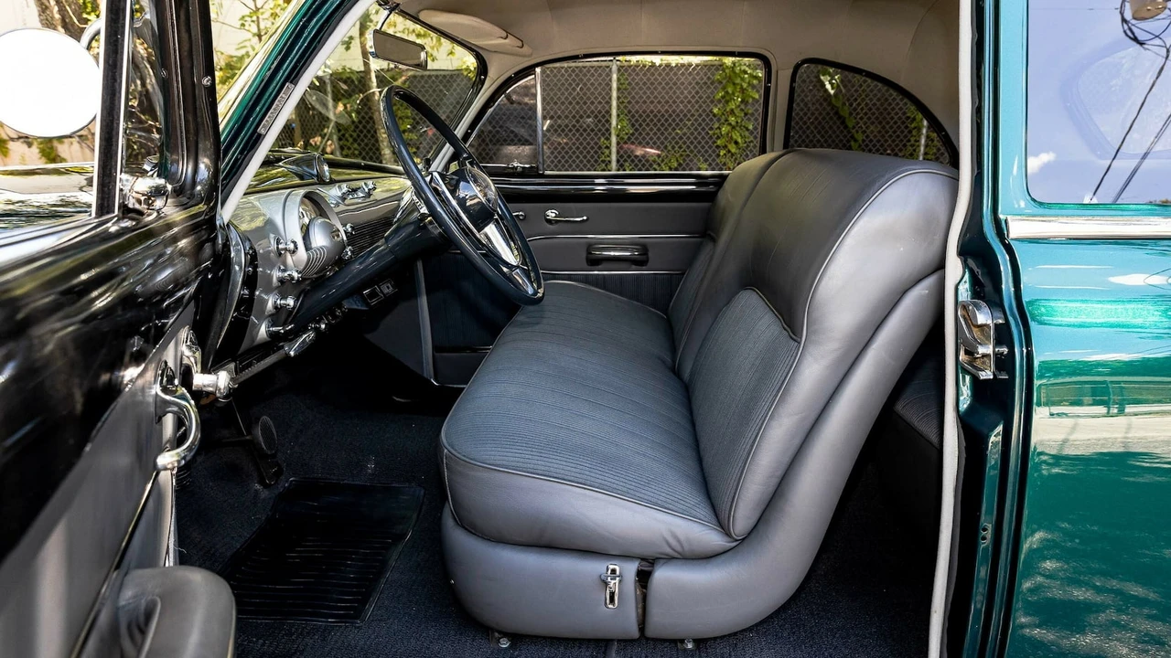 1950 Oldsmobile 88 - Image 22 of 31