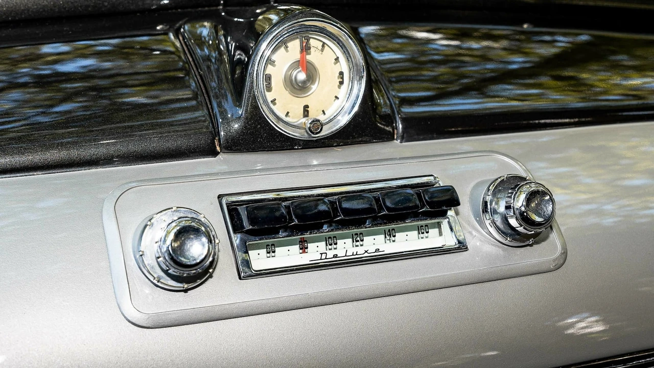 1950 Oldsmobile 88 - Image 24 of 31