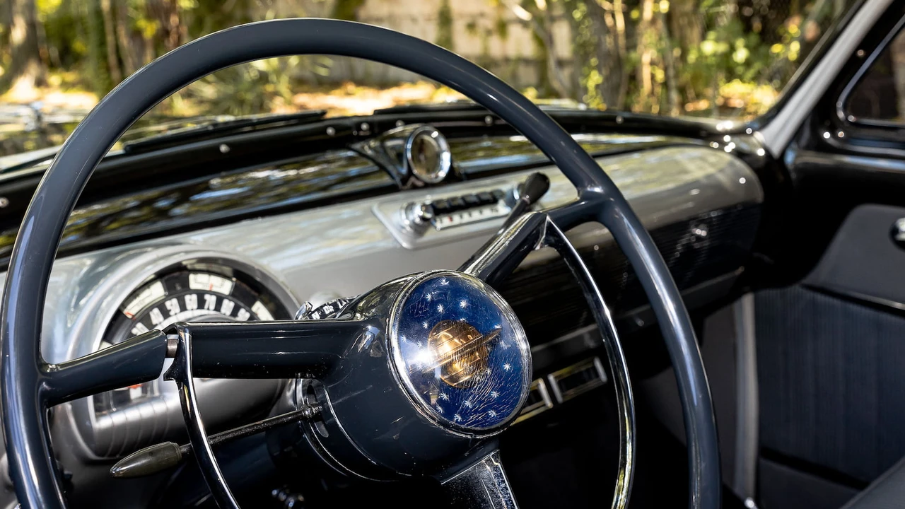 1950 Oldsmobile 88 - Image 25 of 31