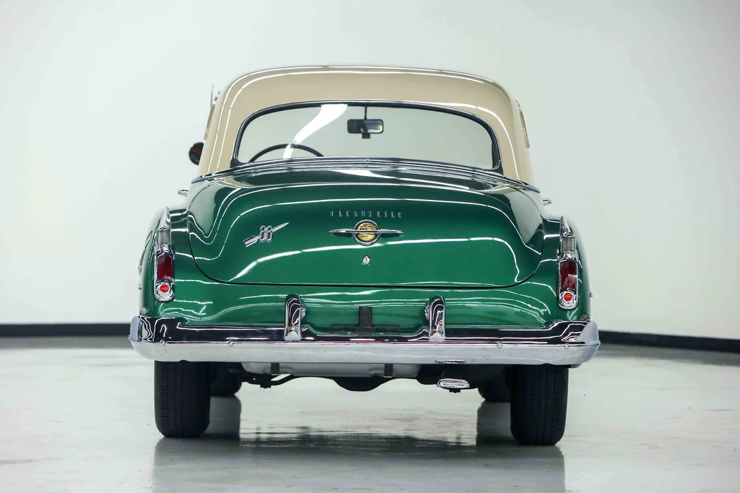1950 Oldsmobile 88 - Image 4 of 31