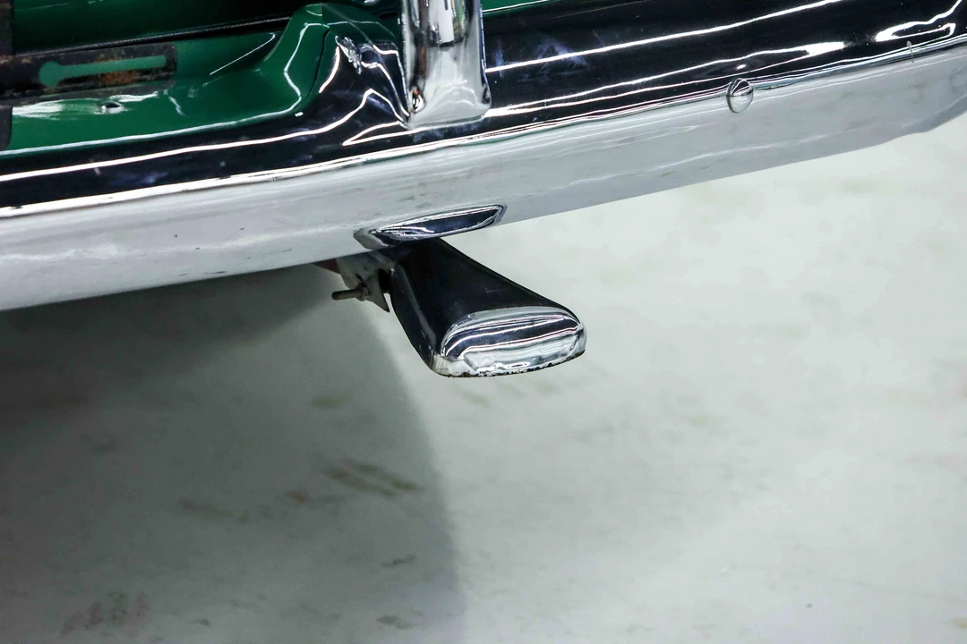 1950 Oldsmobile 88 - Image 13 of 31
